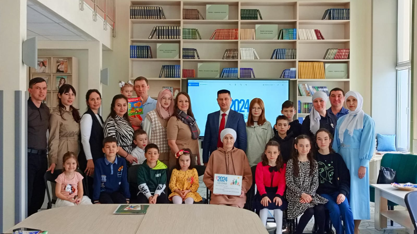 суд центрального района. сайт центрального районного. судьи новокузнецка центрального района. суд центрального района тверь. октябрьский районный суд г новосибирска.